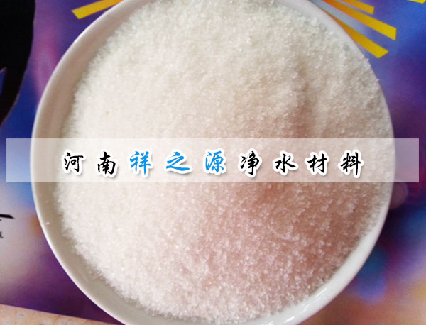 ���x�Ӿ۱�ϩ������(y��u)�c(di��n)�f��